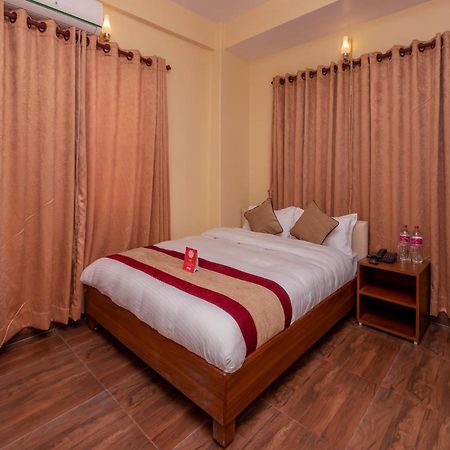פוקהרה Oyo 253 Hotel Pinnacle מראה חיצוני תמונה