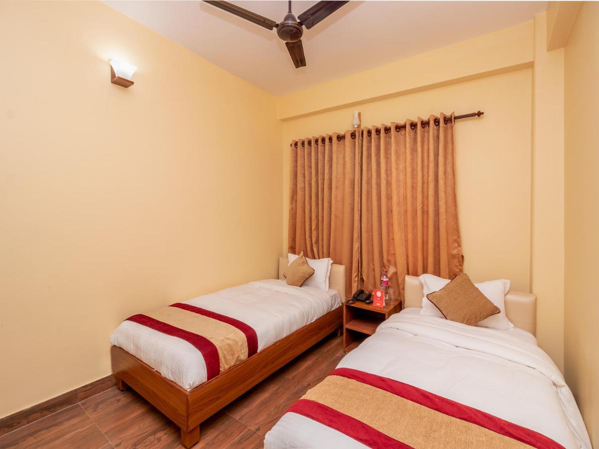 פוקהרה Oyo 253 Hotel Pinnacle מראה חיצוני תמונה
