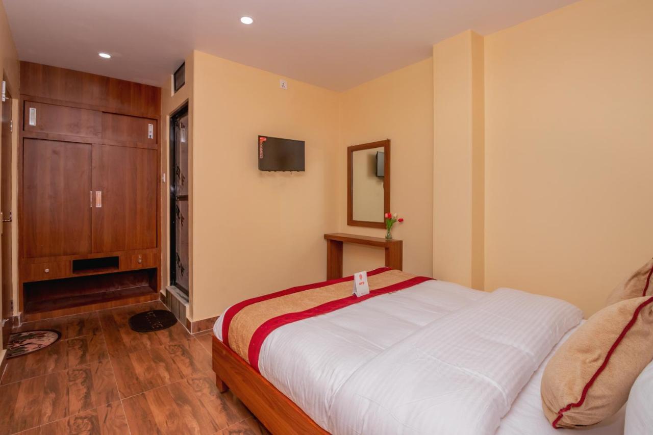 פוקהרה Oyo 253 Hotel Pinnacle מראה חיצוני תמונה