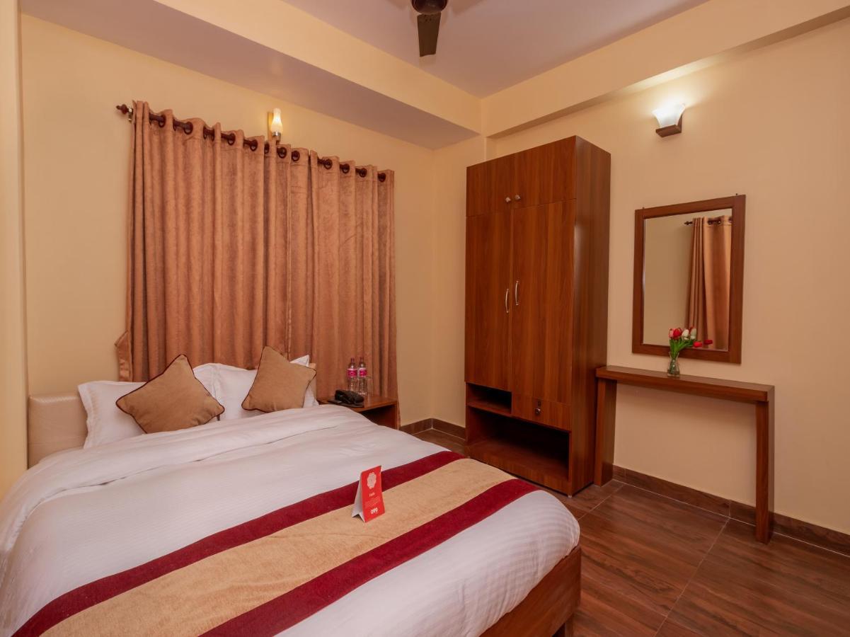 פוקהרה Oyo 253 Hotel Pinnacle מראה חיצוני תמונה